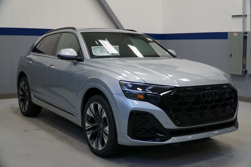 2025 Audi Q8 quattro Premium Plus 55 TFSI