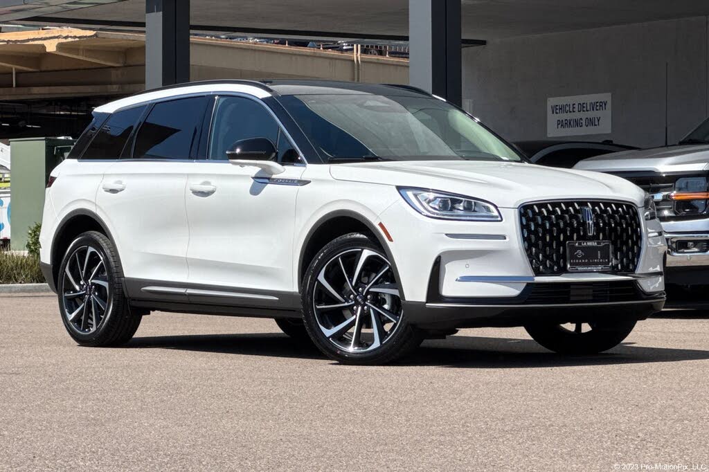 2025 Lincoln Corsair Reserve FWD