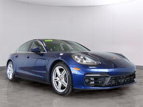 Porsche Panamera 4 Sedan AWD