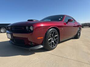 Dodge Challenger 392 Hemi Scat Pack Shaker RWD