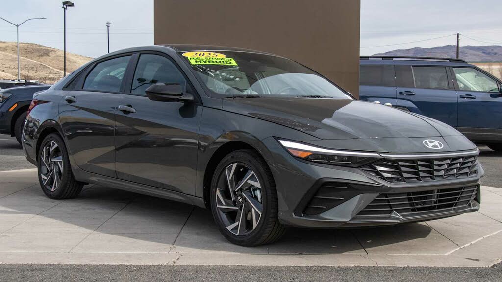 2025 Hyundai Elantra Hybrid SEL Sport FWD