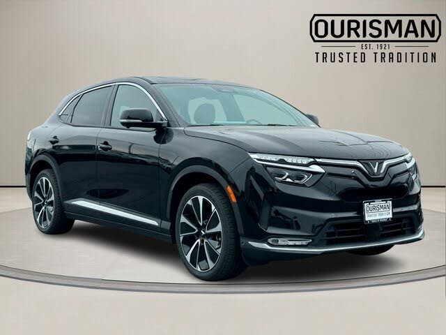 2025 VinFast VF8 Plus AWD