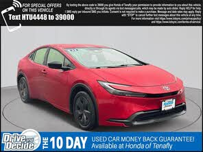 Toyota Prius LE FWD