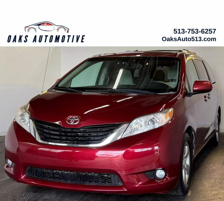 2011 Toyota Sienna 7-Passenger V6 FWD