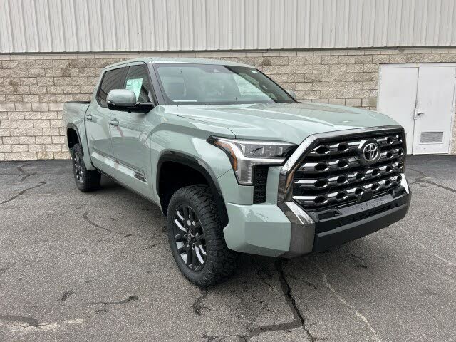 2025 Toyota Tundra Platinum CrewMax Cab 4WD
