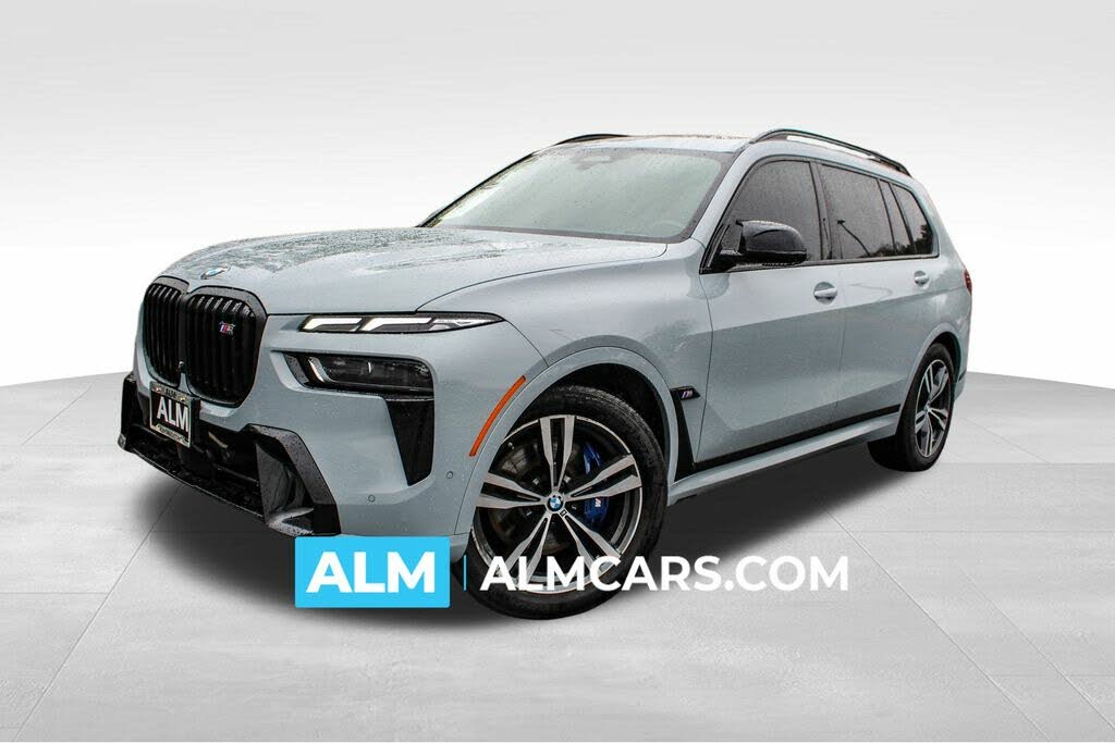 2023 BMW X7 M60i AWD