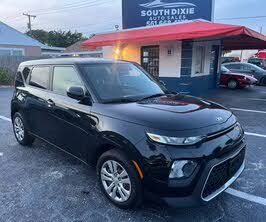 Kia Soul LX FWD