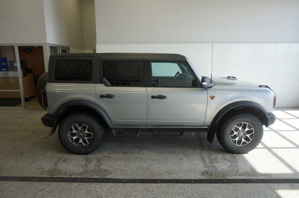 2023 Ford Bronco Big Bend Advanced 4-Door 4WD
