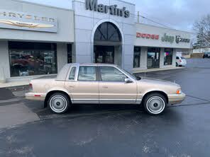 Chrysler Le Baron 4 Dr STD Sedan