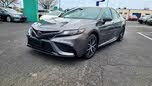 Toyota Camry SE FWD