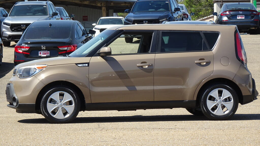 2016 Kia Soul Base