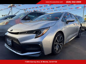 Toyota Corolla SE FWD