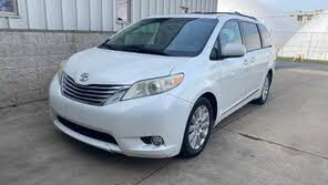 Toyota Sienna XLE 7-Passenger AWD