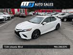 Toyota Camry Hybrid SE FWD