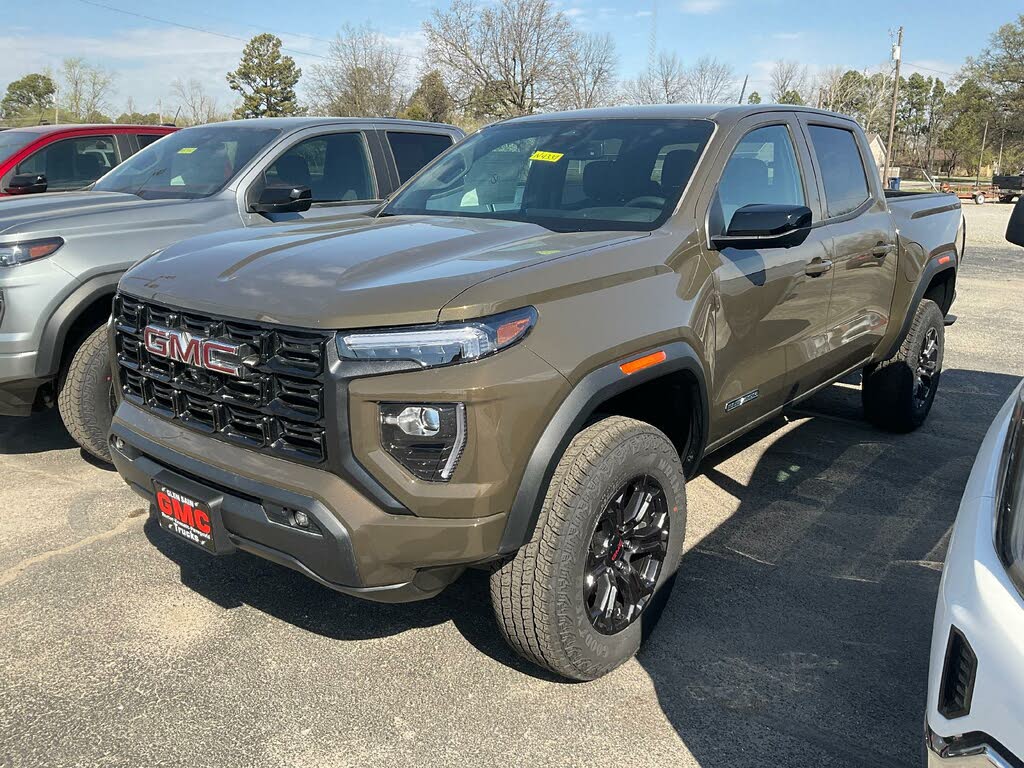 2025 GMC Canyon Elevation Crew Cab 4WD
