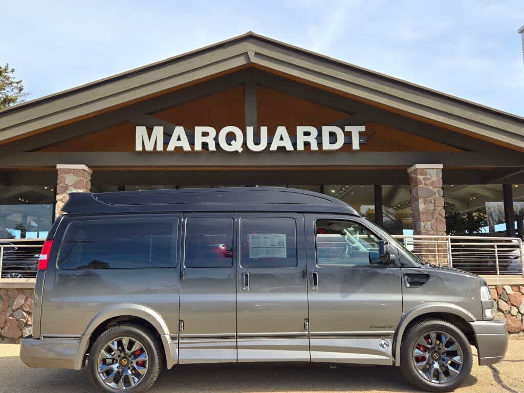 2025 GMC Savana Cargo 2500 RWD