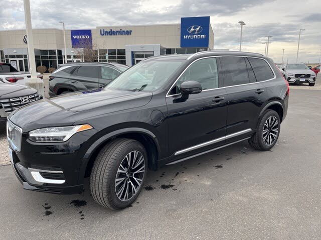 2025 Volvo XC90 Recharge T8 Plus Bright Theme 7-Passenger eAWD