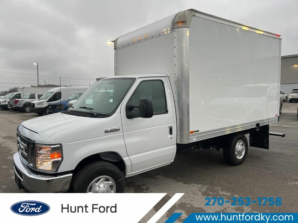 2025 Ford E-Series Chassis E-350 SD Cutaway SB DRW RWD