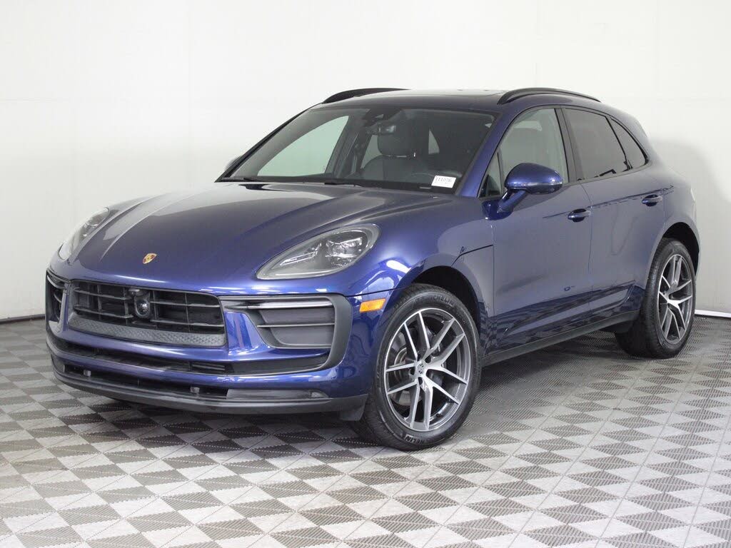 2025 Porsche Macan AWD