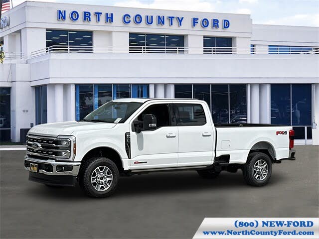 2025 Ford F-250 Super Duty Lariat Crew Cab 4WD