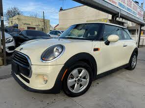 MINI Cooper 2-Door Hatchback FWD