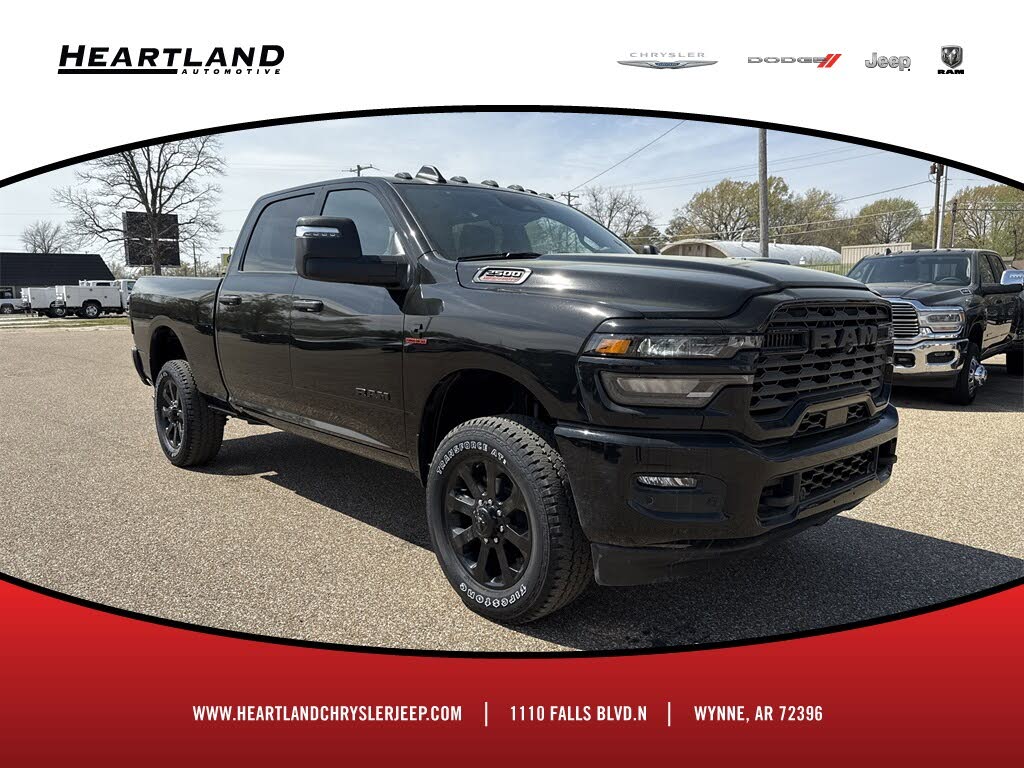 2025 RAM 2500 Big Horn Crew Cab 4WD