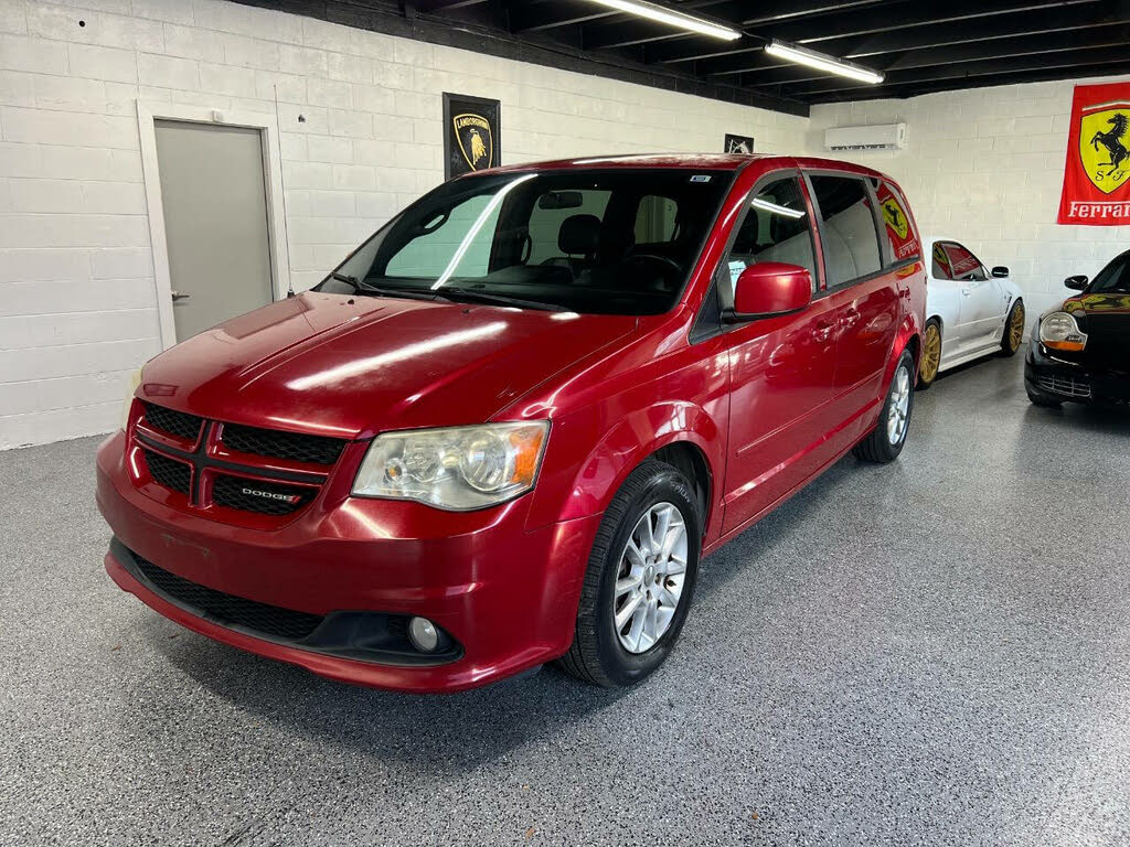 2013 Dodge Grand Caravan R/T FWD