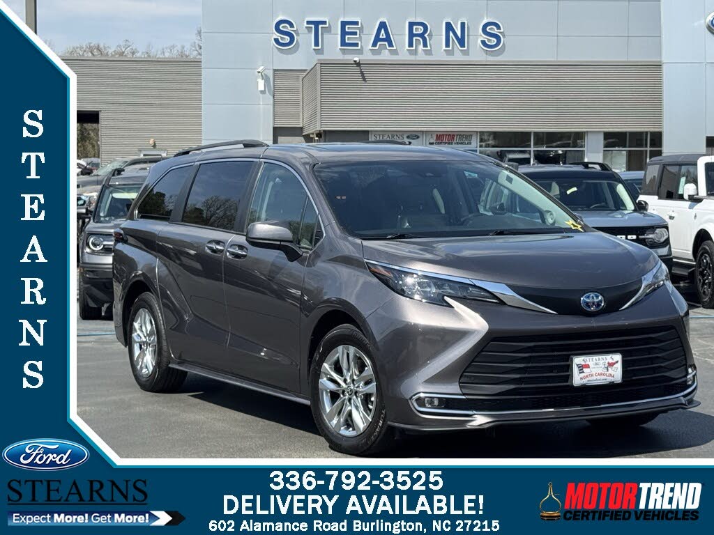 2024 Toyota Sienna XLE 7-Passenger AWD