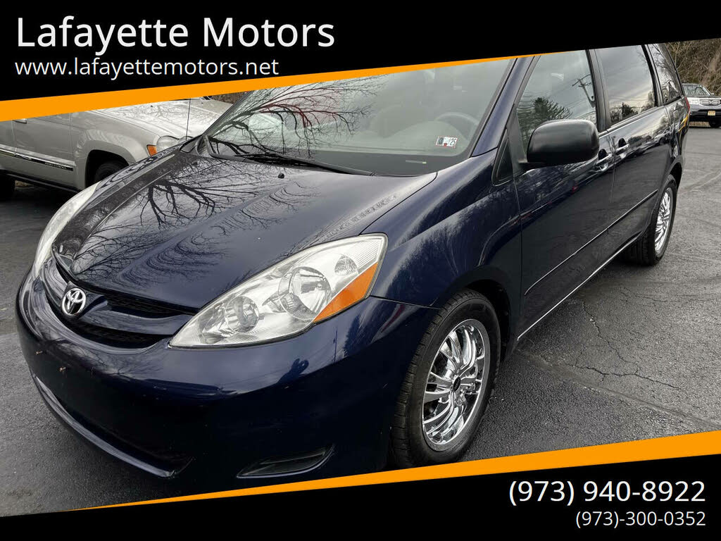 2007 Toyota Sienna CE 7-Passenger