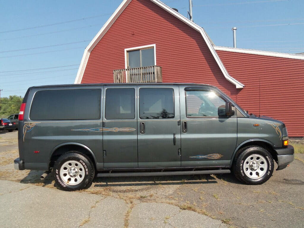2014 Chevrolet Express Cargo 1500 AWD