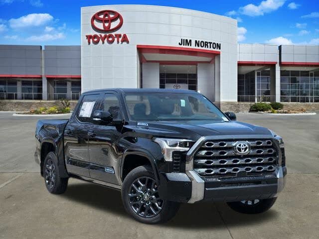 2025 Toyota Tundra Hybrid Platinum HV CrewMax Cab 4WD