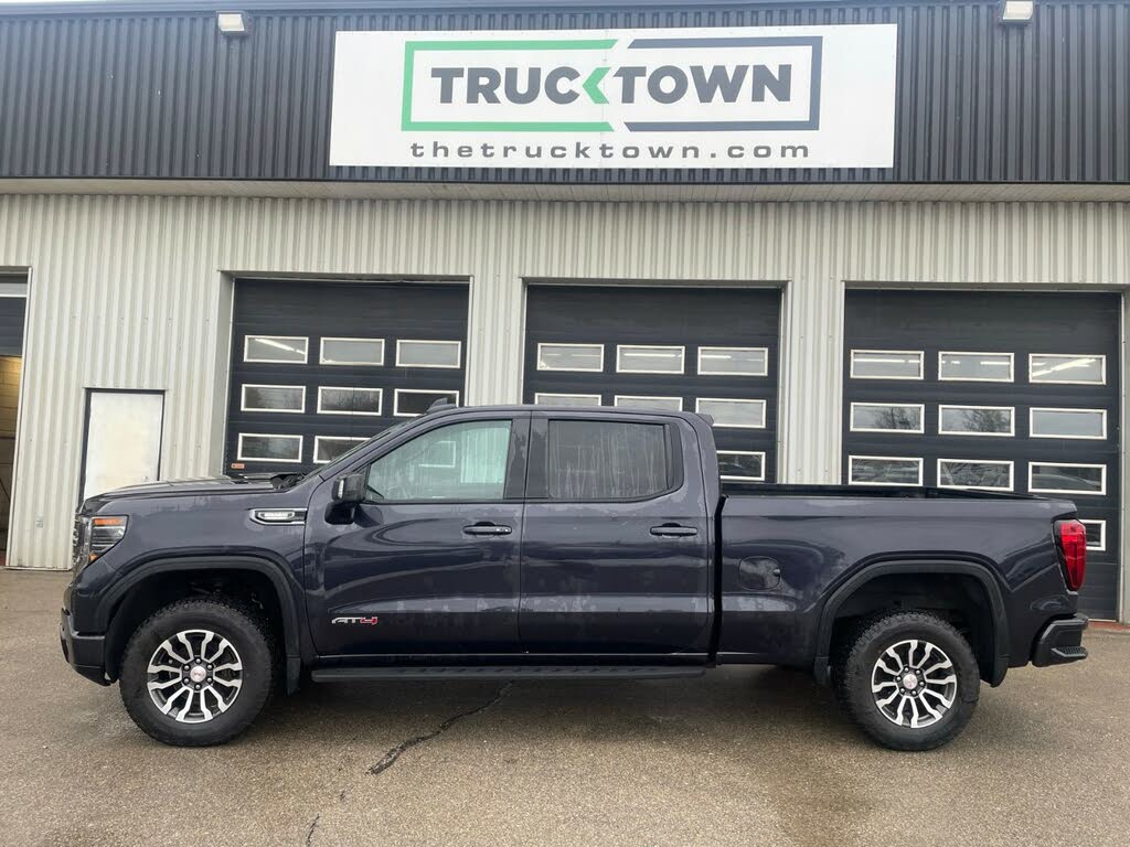 2022 GMC Sierra 1500 AT4