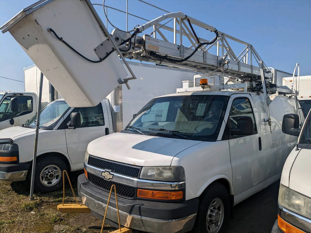 2012 Chevrolet Express Cargo 3500 RWD