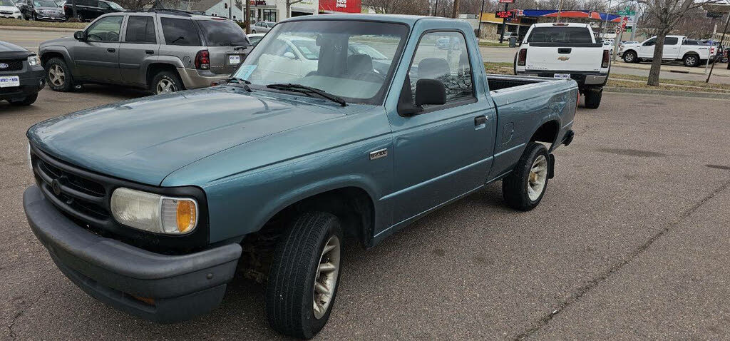 1994 Mazda B-Series B2300 SE RWD