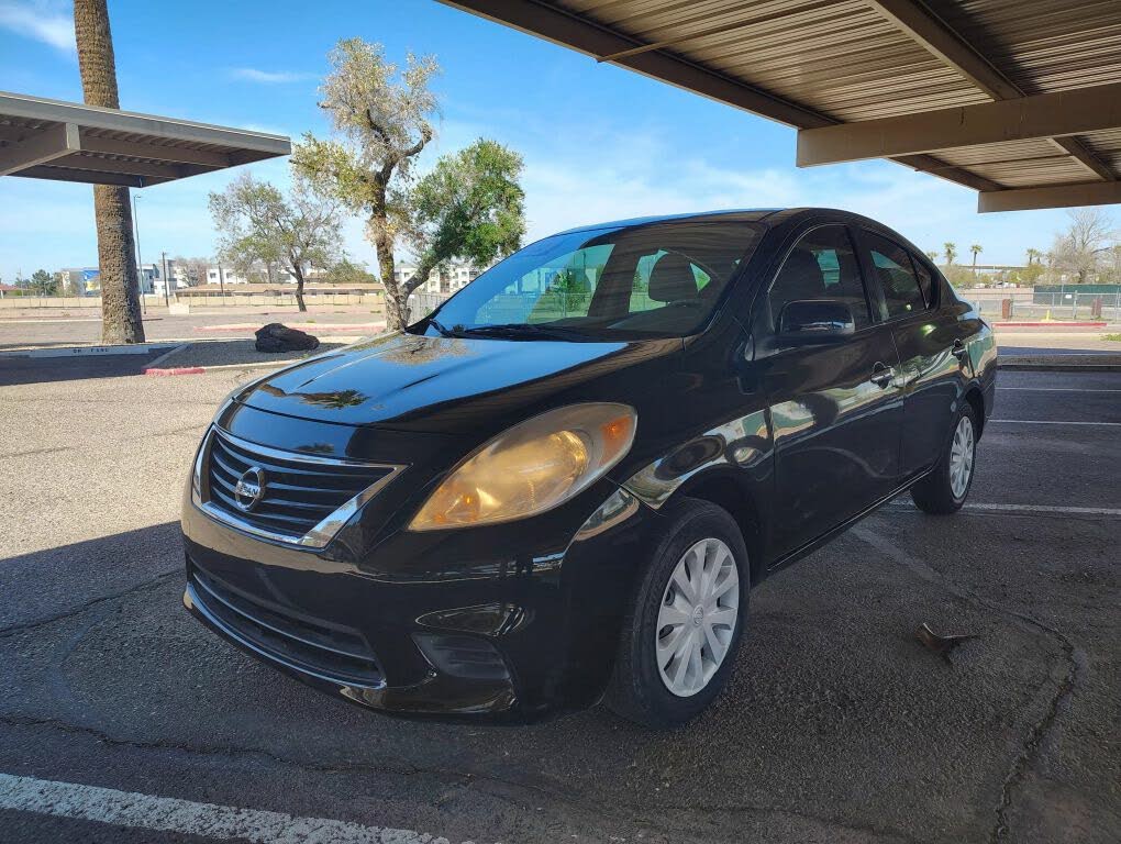 2012 Nissan Versa 1.6 S