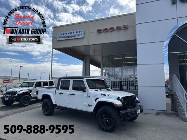2022 Jeep Gladiator Willys Crew Cab 4WD