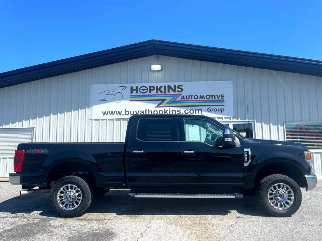 2022 Ford F-250 Super Duty XLT Crew Cab 4WD