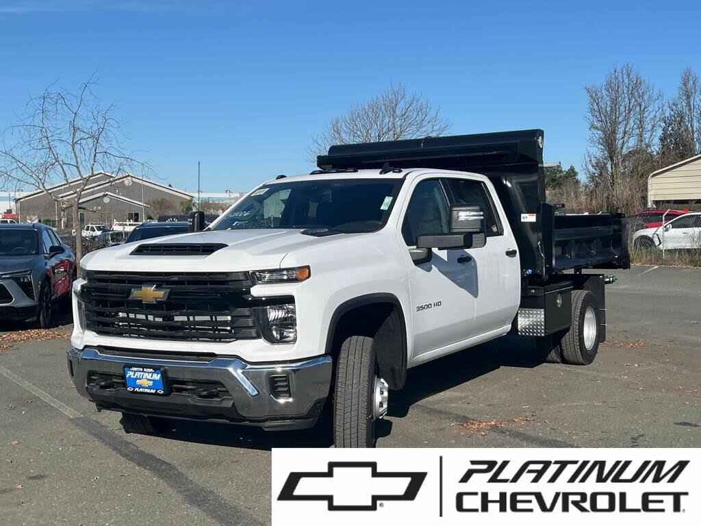 2025 Chevrolet Silverado 3500HD Chassis Work Truck Crew Cab 4WD