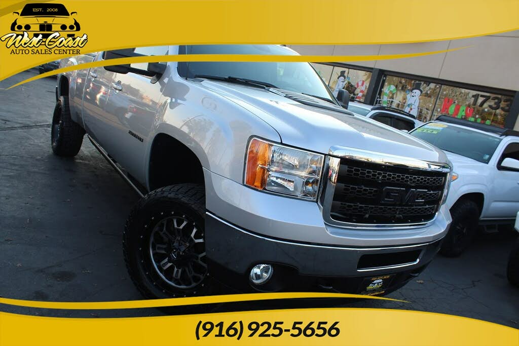 2011 GMC Sierra 2500HD SLT Crew Cab 4WD