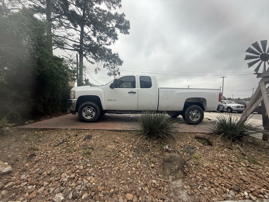 2011 Chevrolet Silverado 2500HD Work Truck Extended Cab LB RWD