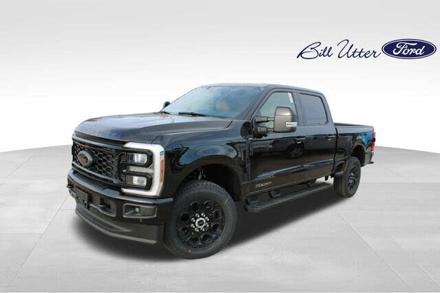 2025 Ford F-250 Super Duty Lariat Crew Cab 4WD