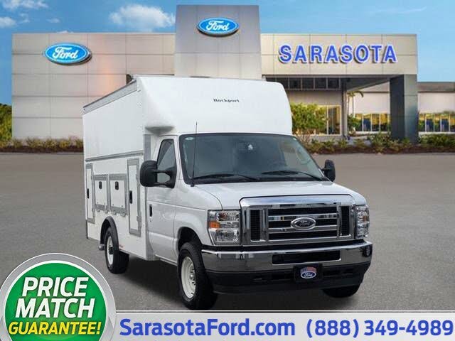 2025 Ford E-Series Chassis E-350 SD Cutaway SB DRW RWD