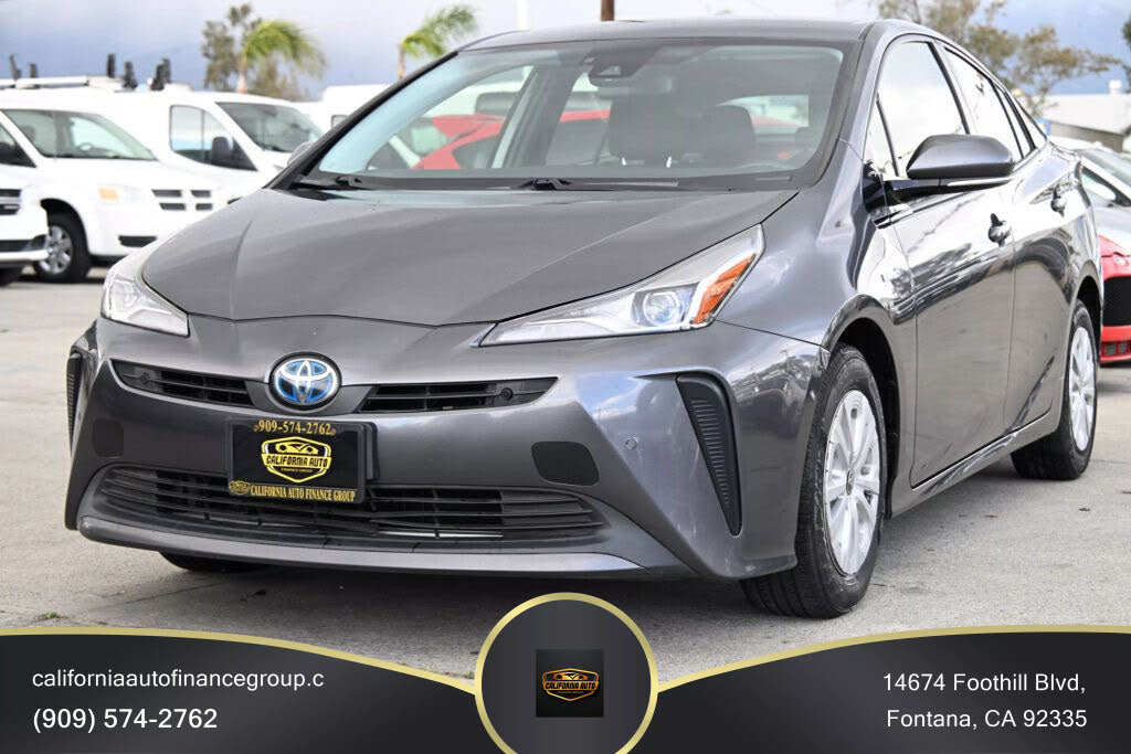 2020 Toyota Prius XLE FWD