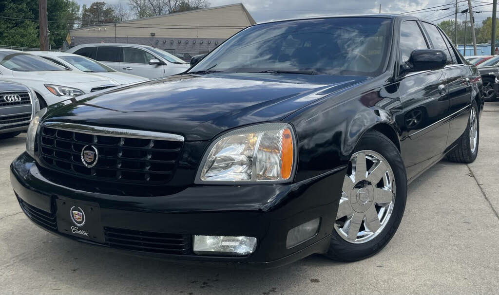 2004 Cadillac DeVille DTS Sedan FWD