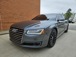 Audi A8 4.0T quattro AWD