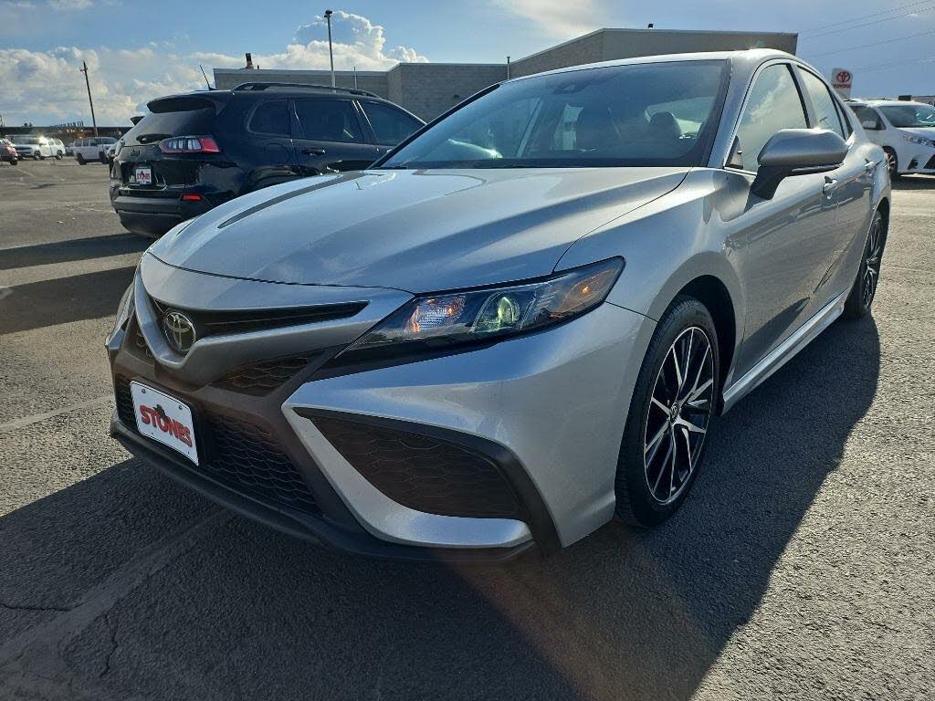 2023 Toyota Camry SE FWD