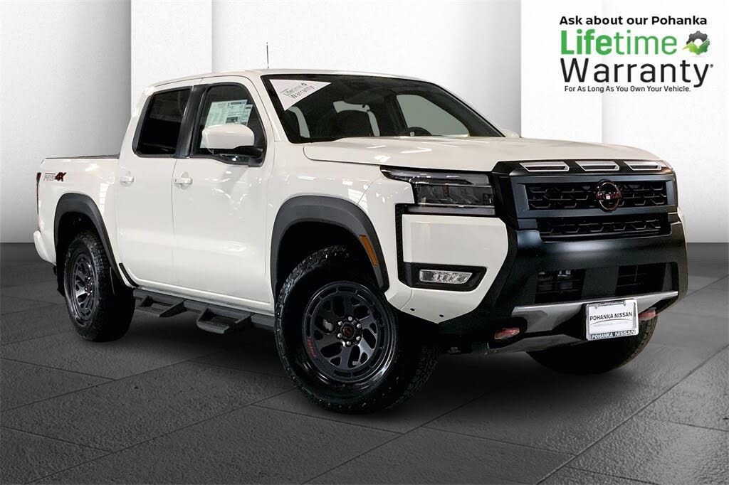 2025 Nissan Frontier PRO-4X Crew Cab 4WD