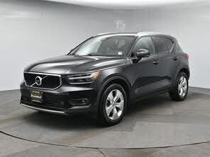 Volvo XC40 T5 Momentum AWD