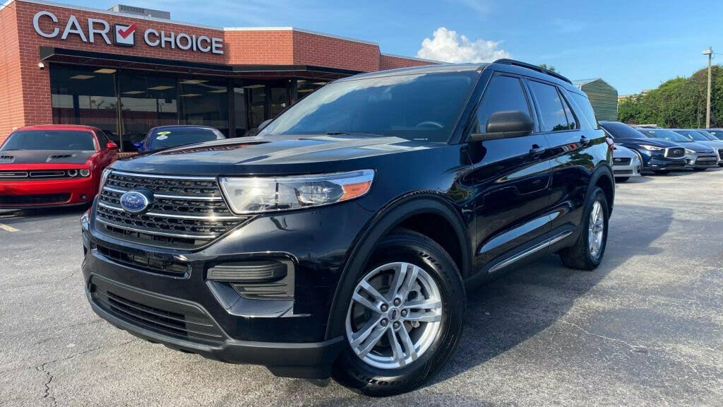 2020 Ford Explorer XLT RWD