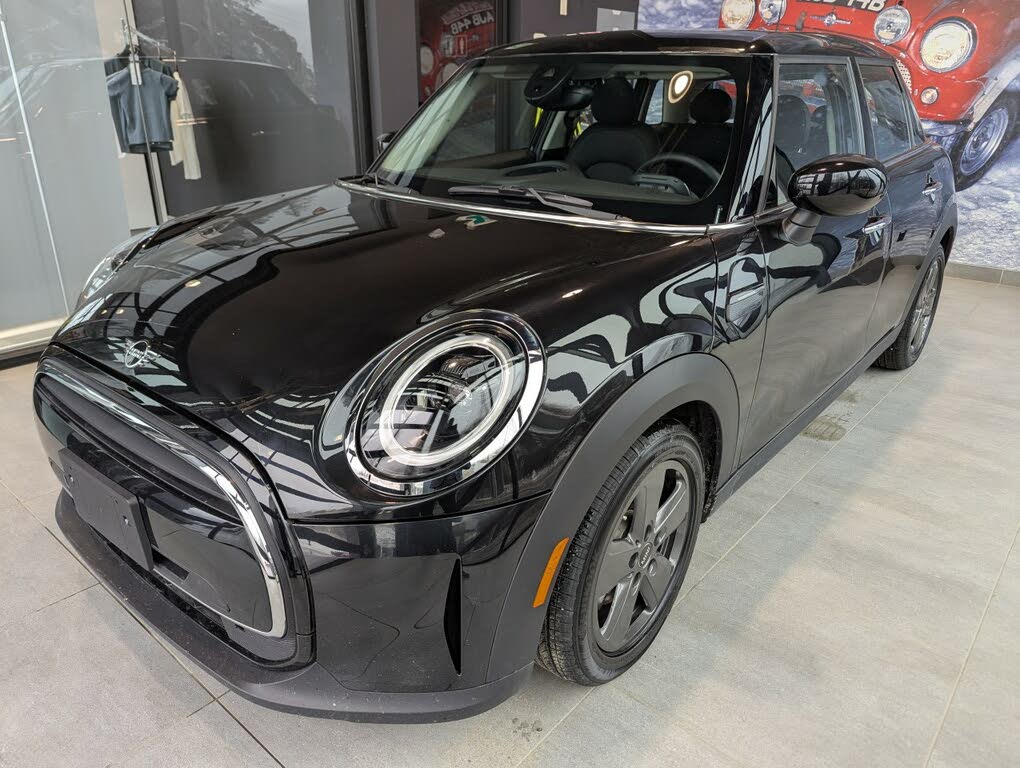 MINI Cooper 4-Door Hatchback FWD 2024